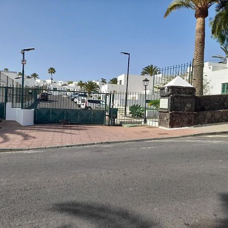 Fabulous 1-Bed Apartment In Puerto Del Carmen Puerto del Carmen  Eksteriør billede