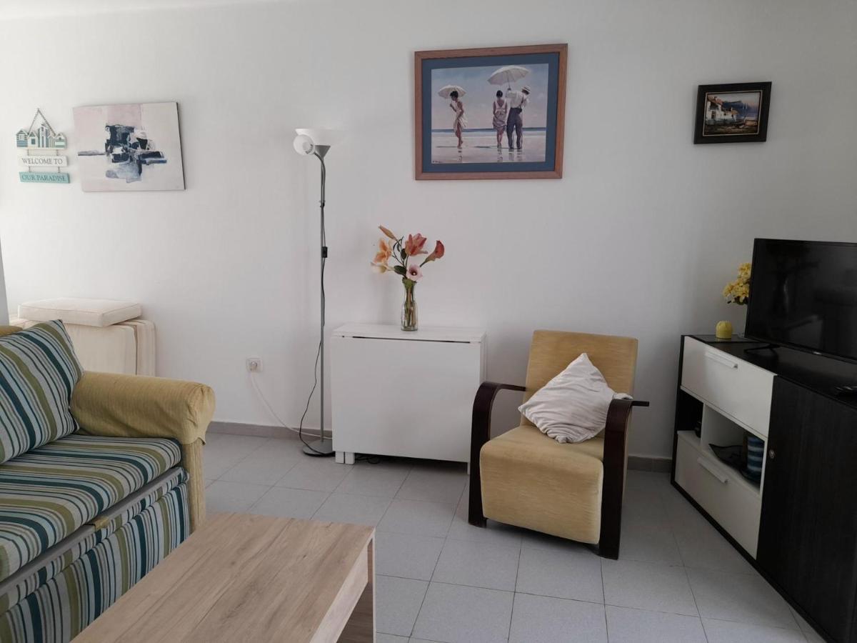 Fabulous 1-Bed Apartment In Puerto Del Carmen Puerto del Carmen  Eksteriør billede